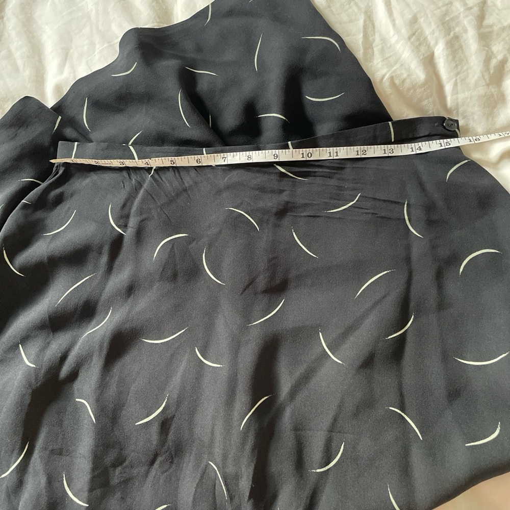 Jones New York 100% Silk Black Pencil Skirt - Picture 3 of 3